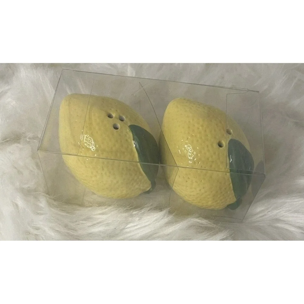 Lemon Salt And Pepper Shakers Yellow Kitchen Decor *BRAND NEW*